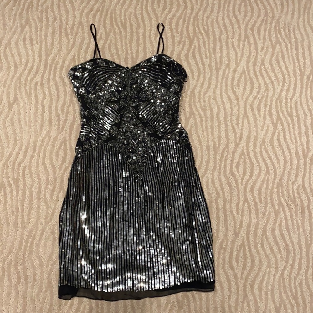 NEW YEAR’S EVE DRESS